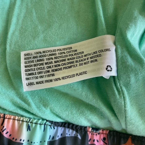 TODDLER RAINBOW DINOSAUR DESIGN CAT & JACK WINDBREAKER JACKET SIZE 2T - Picture 8 of 9